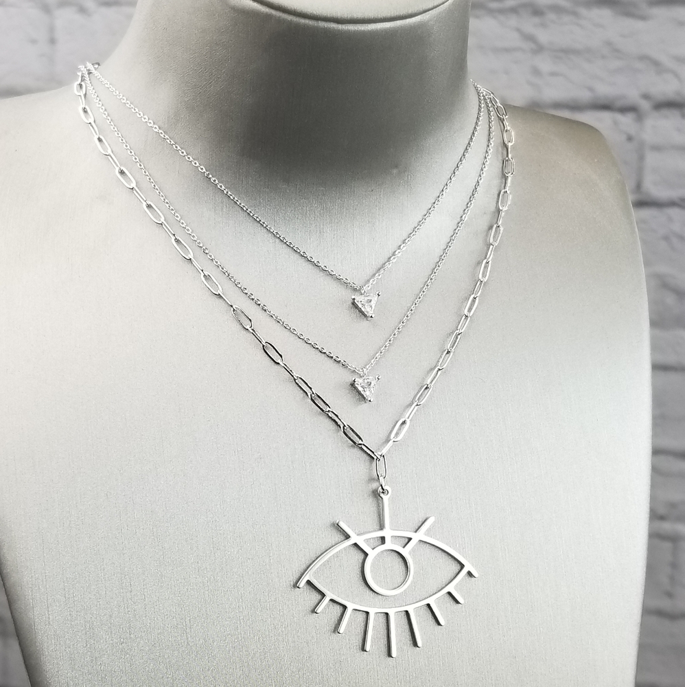 SOLD -  New Chic Paperclip Evil Eye Choker Necklace NWT - Picture 8 of 12